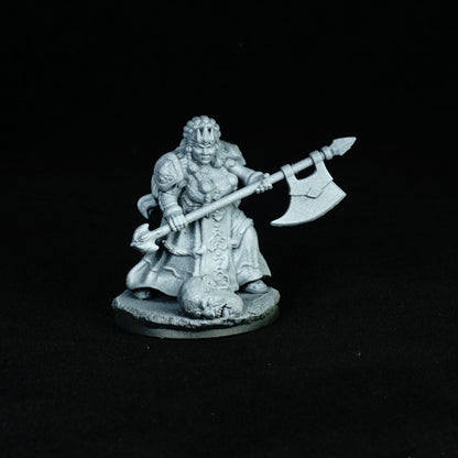Dwarf Queen